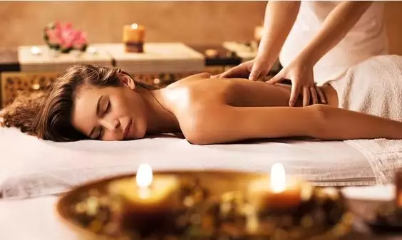 Massage in hotel room da nang