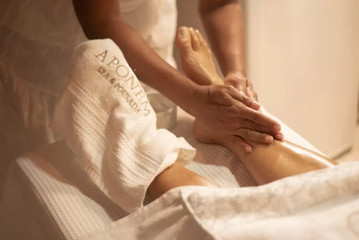 Foot massage and reflexology at Shang Hai Spa